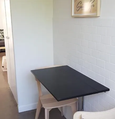 Les Pieds Dans L'ô - 50m2 Front De *